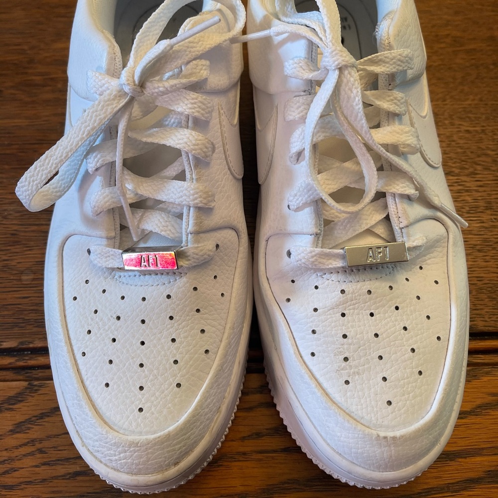 Nike Air Force 1.  Like New size 8 1/2